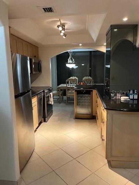 Image 13 of 35 For 2828 Atlantic Avenue 1601