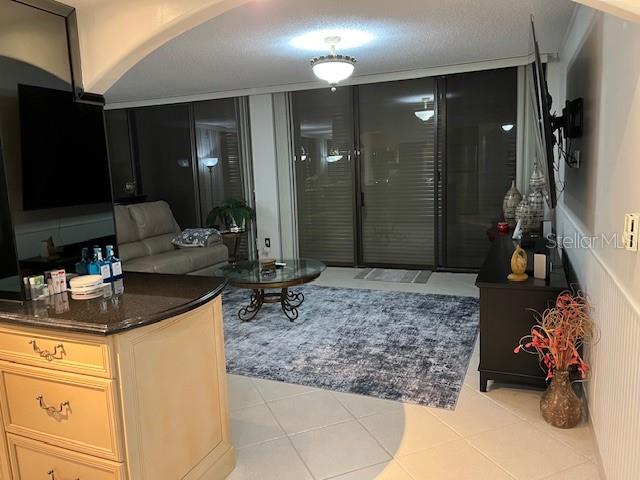 Image 21 of 35 For 2828 Atlantic Avenue 1601