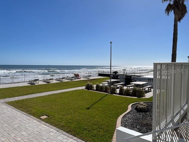 Image 6 of 35 For 2828 Atlantic Avenue 1601