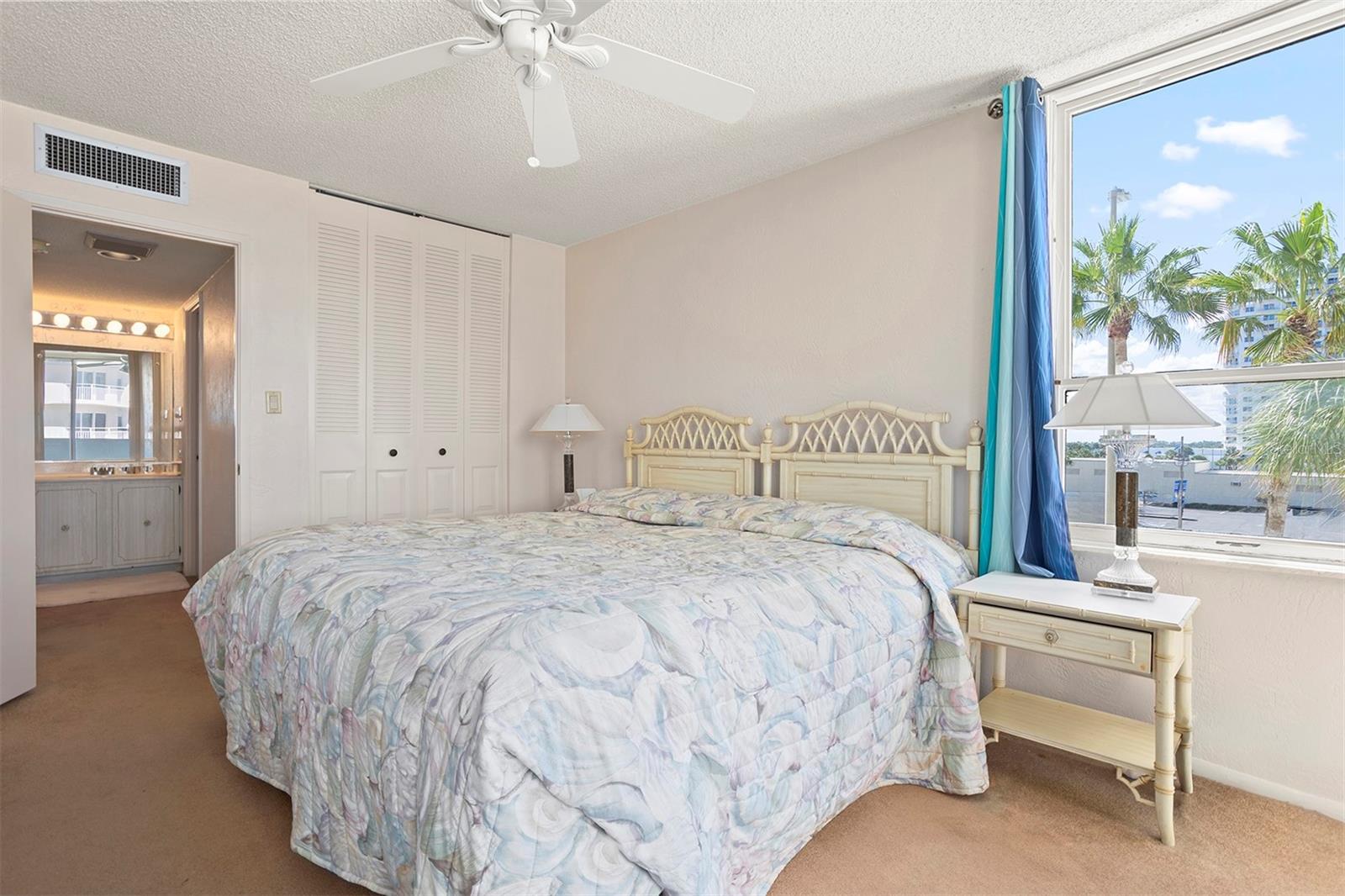 Image 24 of 52 For 2987 Atlantic Avenue 206