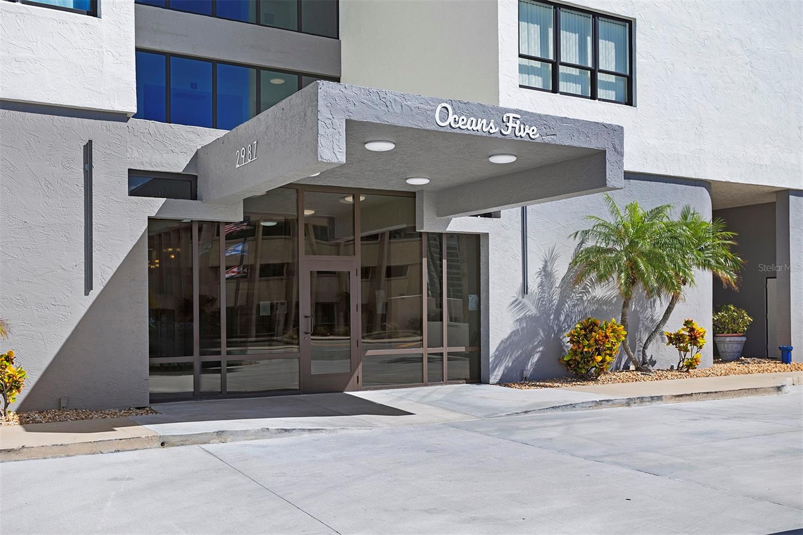 Image 3 of 52 For 2987 Atlantic Avenue 206