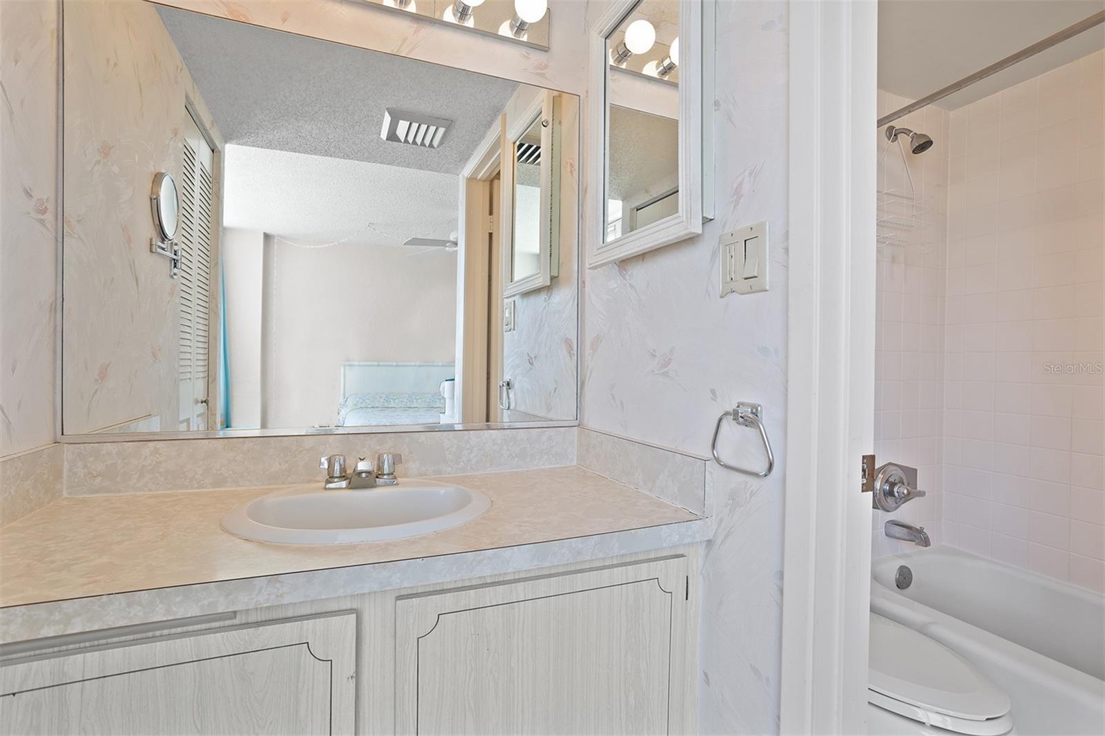 Image 30 of 52 For 2987 Atlantic Avenue 206