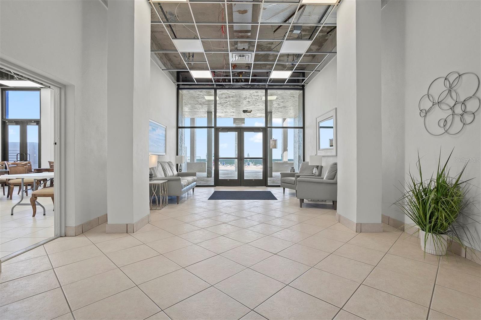 Image 4 of 52 For 2987 Atlantic Avenue 206