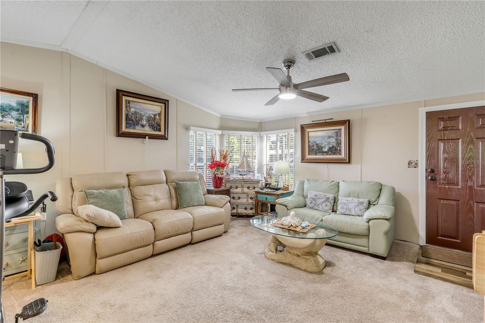 Image 13 of 80 For 2201 Ridgewood Avenue 28