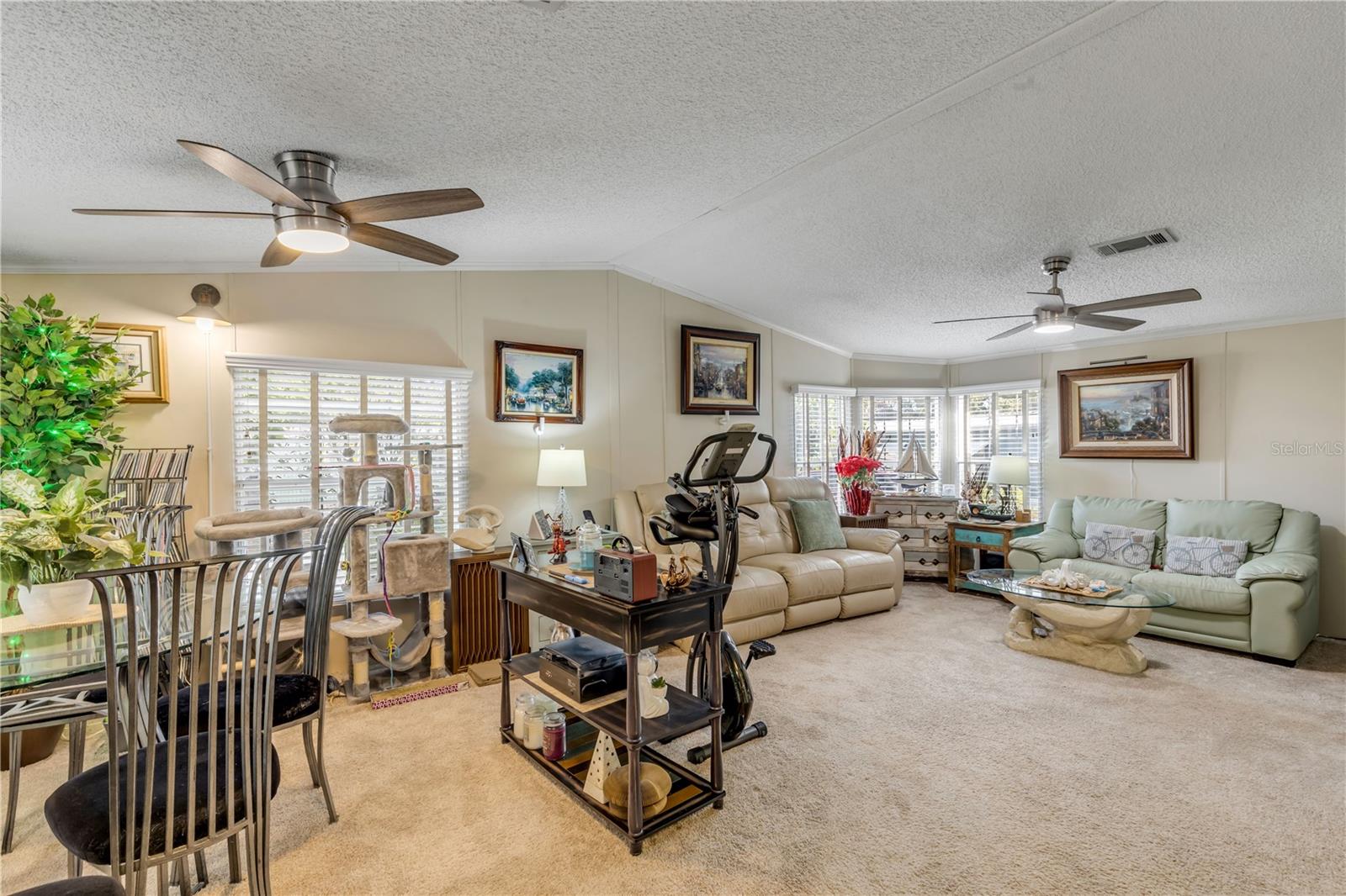 Image 18 of 80 For 2201 Ridgewood Avenue 28