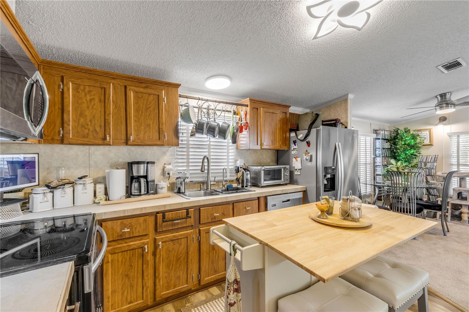 Image 25 of 80 For 2201 Ridgewood Avenue 28