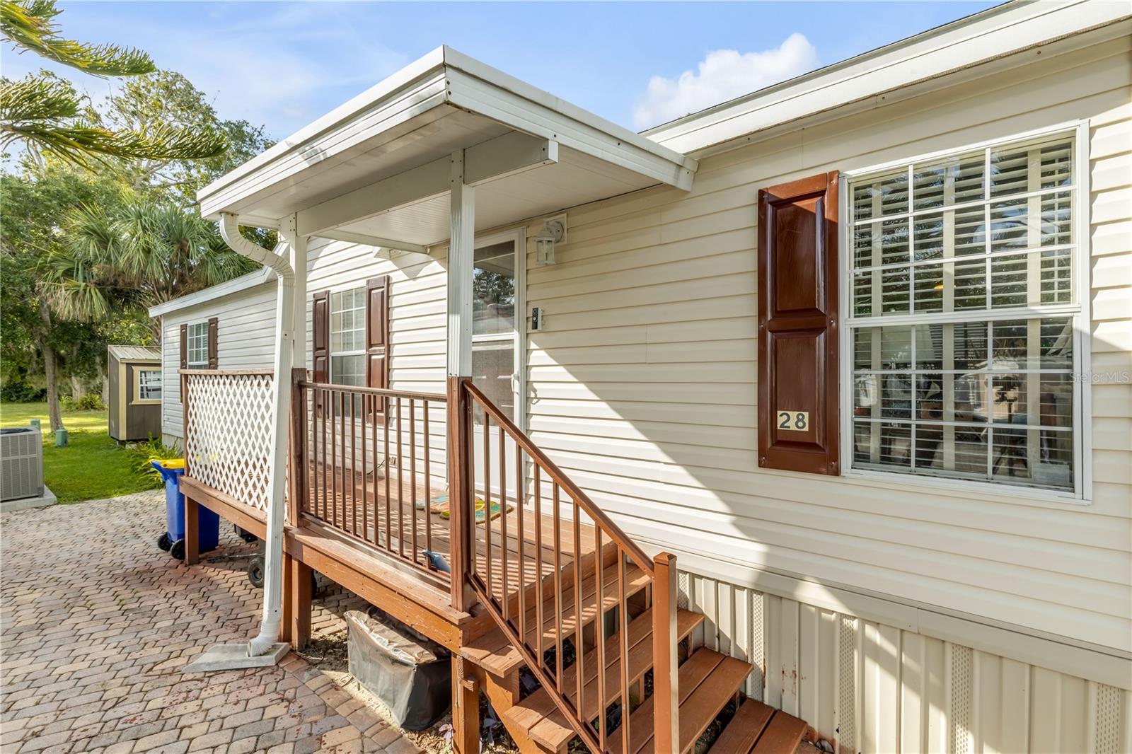 Image 40 of 80 For 2201 Ridgewood Avenue 28