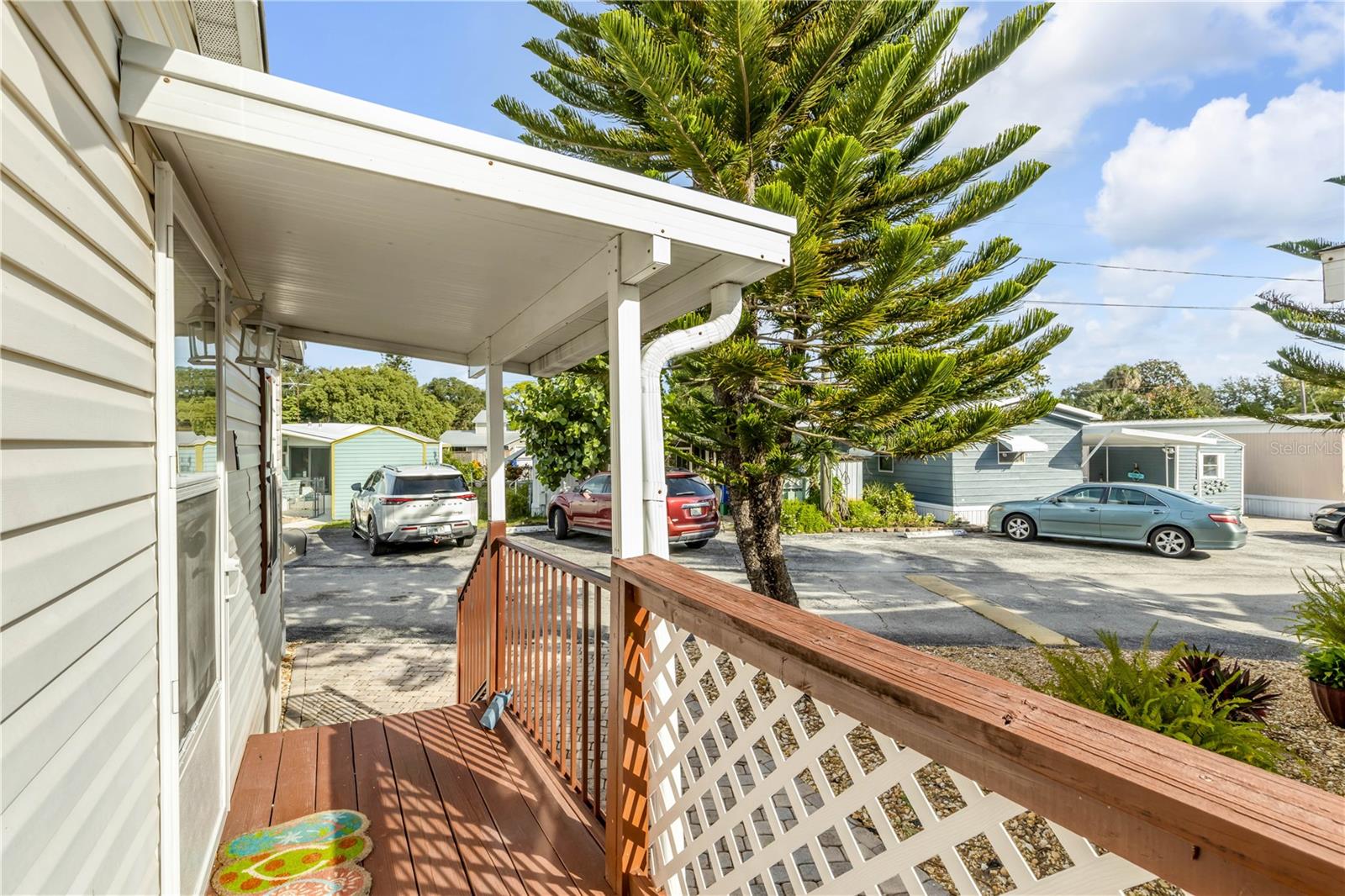 Image 43 of 80 For 2201 Ridgewood Avenue 28