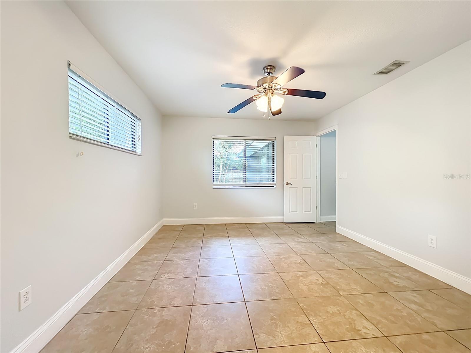 Image 35 of 74 For 5515 Moat Drive