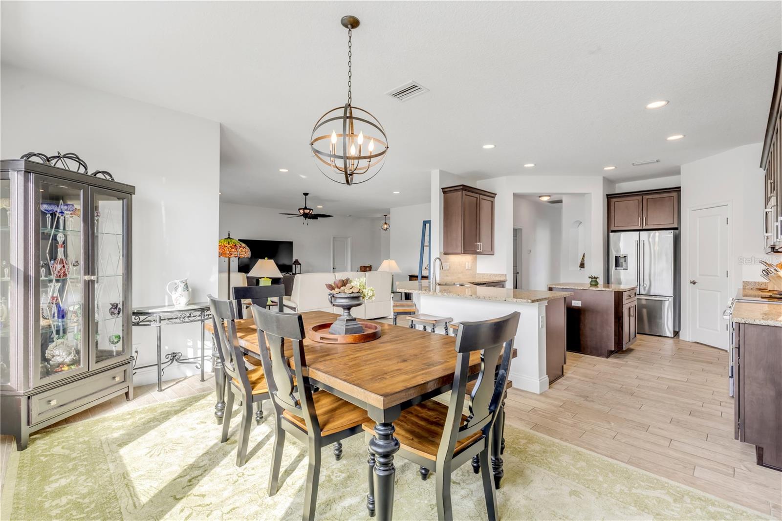 Image 23 of 84 For 3304 Modena Way