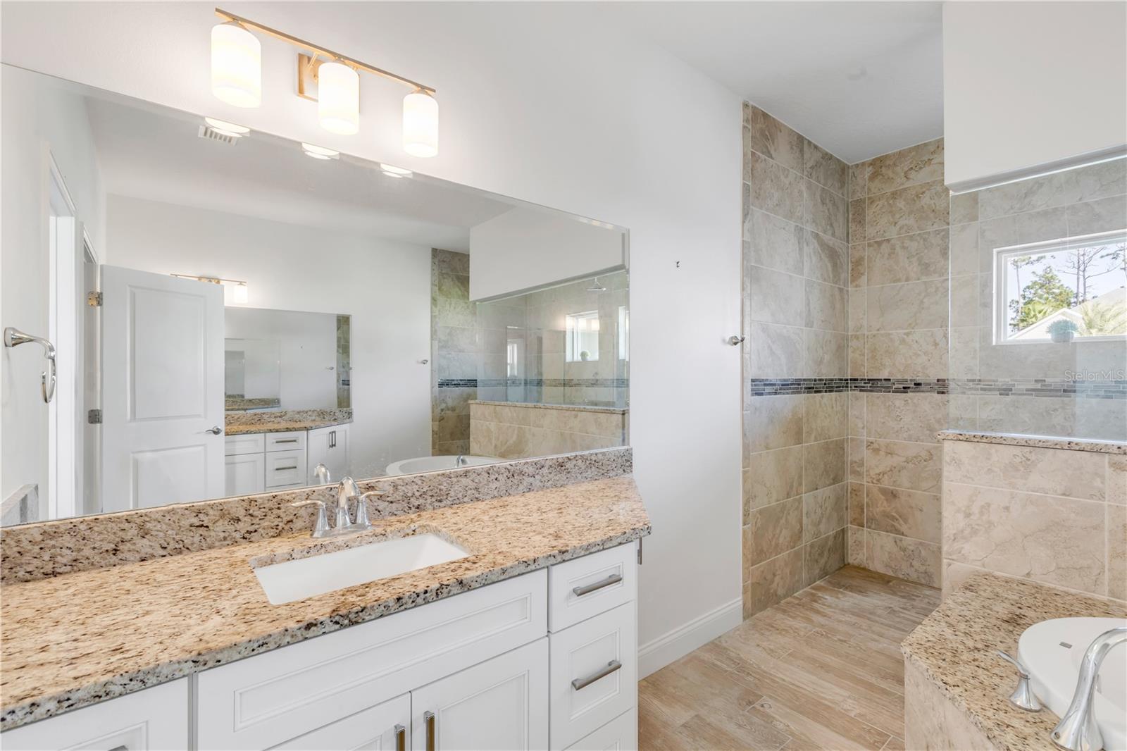 Image 31 of 84 For 3304 Modena Way