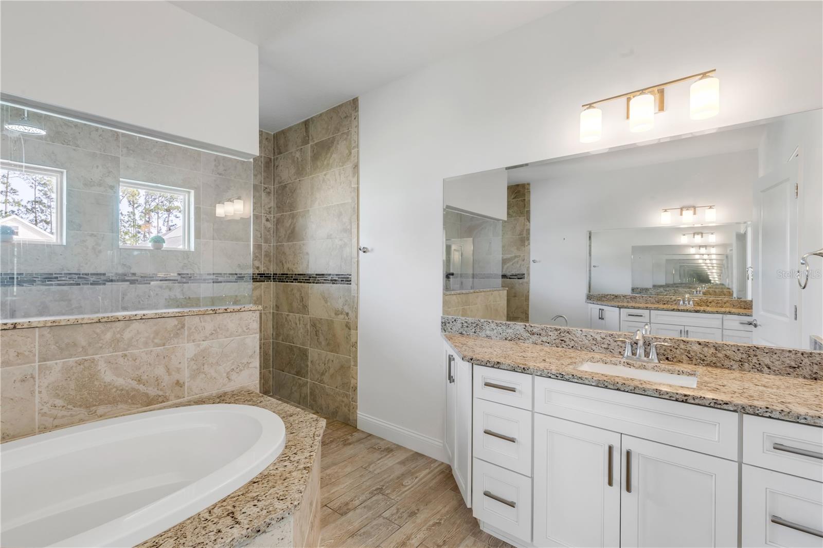 Image 32 of 84 For 3304 Modena Way