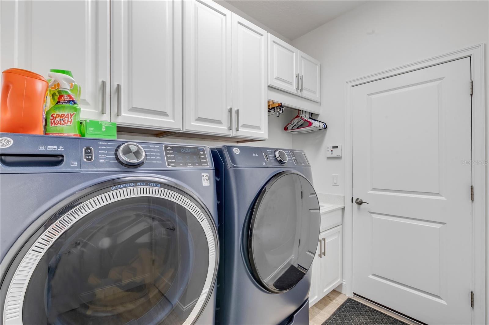 Image 38 of 84 For 3304 Modena Way