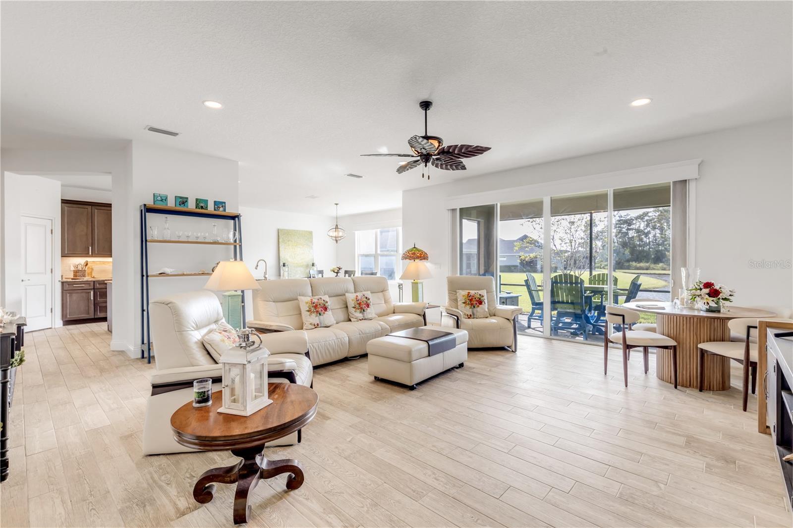 Image 6 of 84 For 3304 Modena Way