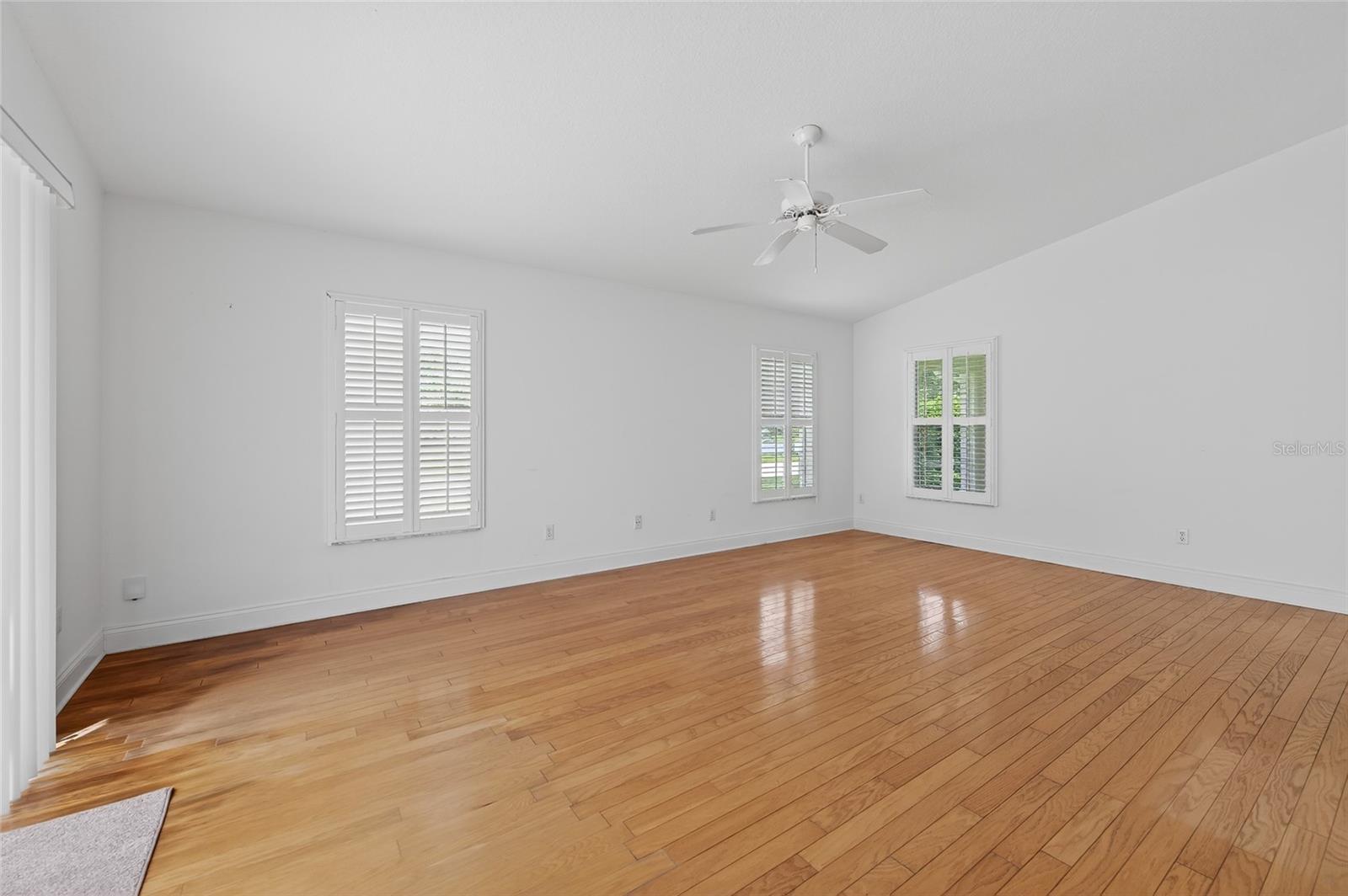 Image 17 of 30 For 5415 Swordfern Court