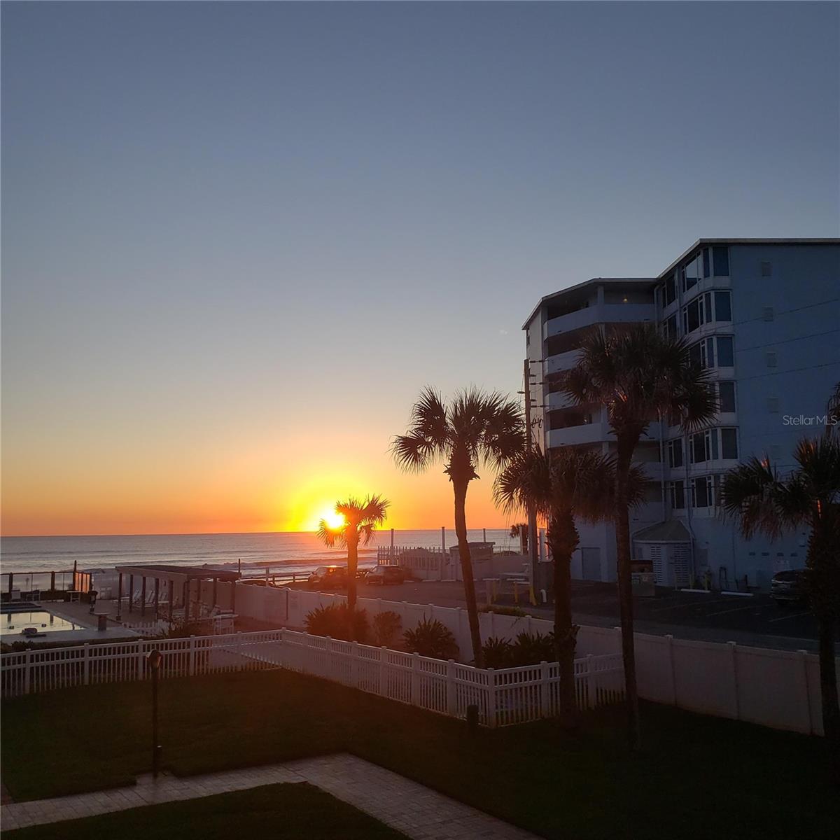 Image 2 of 14 For 1571 Atlantic Avenue 203