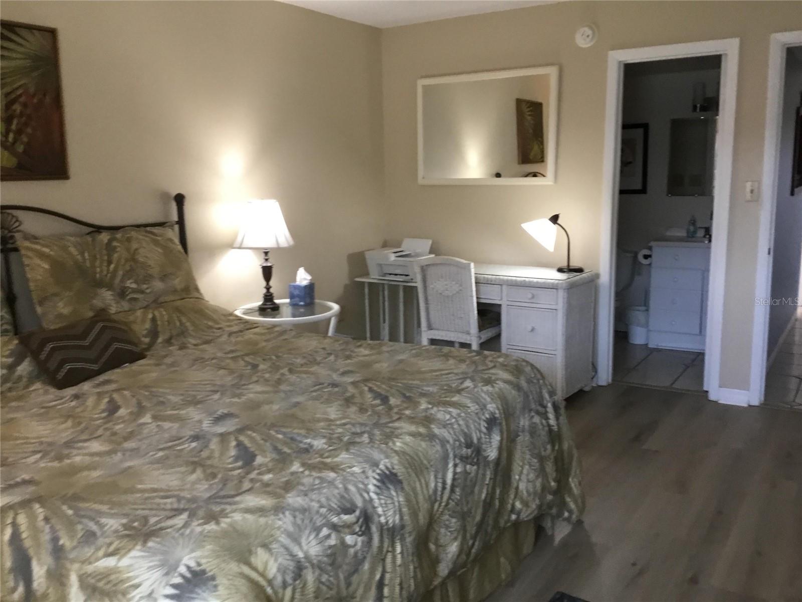 Image 5 of 14 For 1571 Atlantic Avenue 203