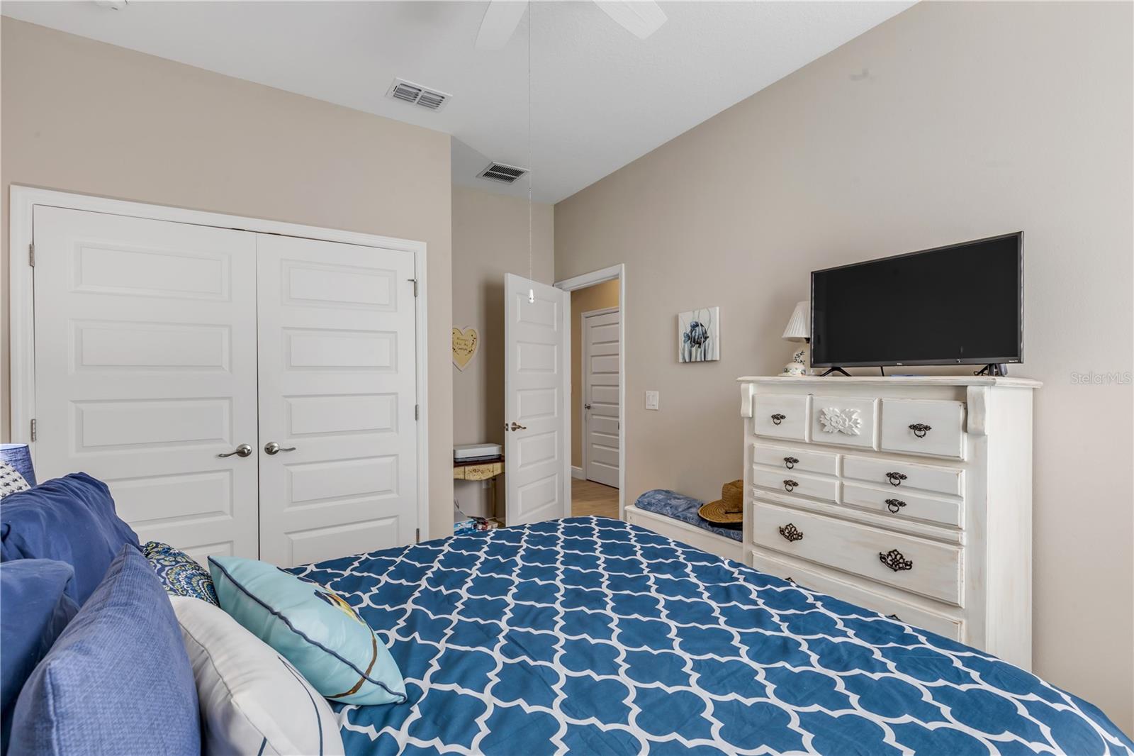 Image 43 of 91 For 206 Venetian Palms Boulevard