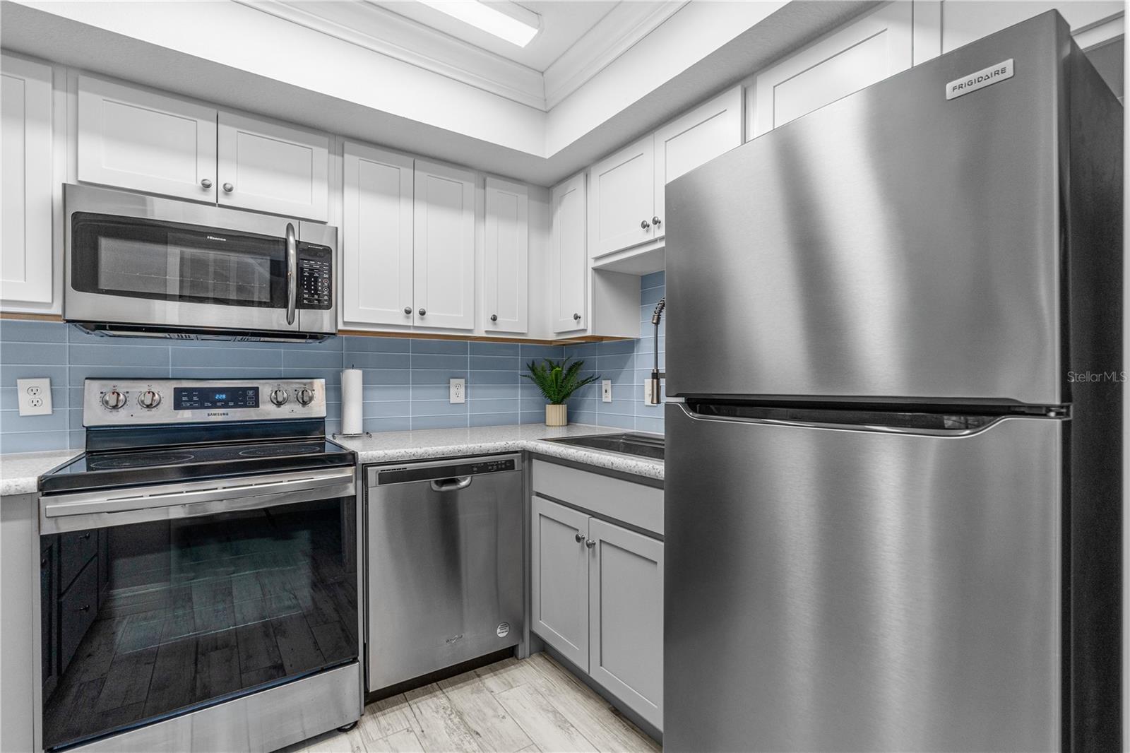 Image 15 of 39 For 3960 Oak Trail Run 1904