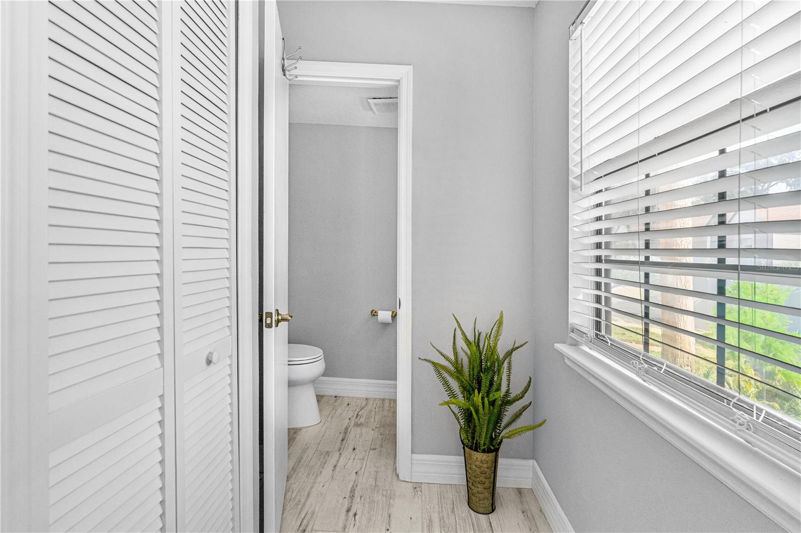 Image 18 of 39 For 3960 Oak Trail Run 1904