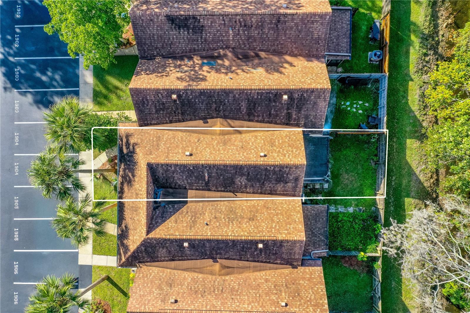 Image 33 of 39 For 3960 Oak Trail Run 1904