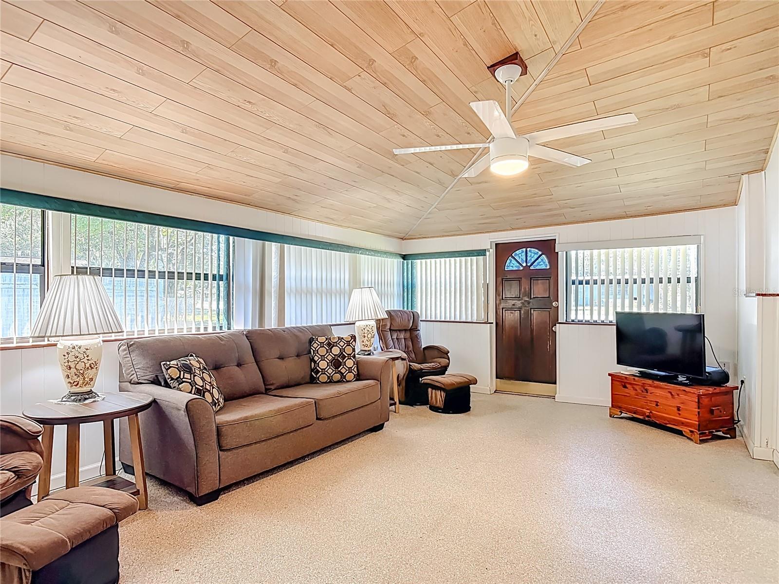 Image 21 of 46 For 265 Tanner Street