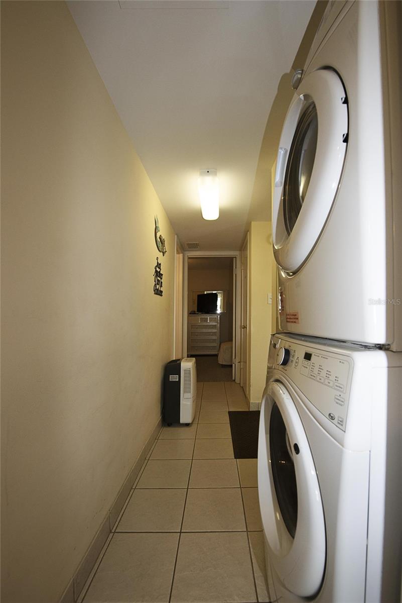 Image 5 of 10 For 1571 Atlantic Avenue 208