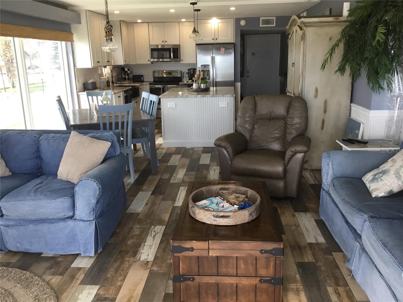 Image 2 of 21 For 1571 Atlantic Avenue 209