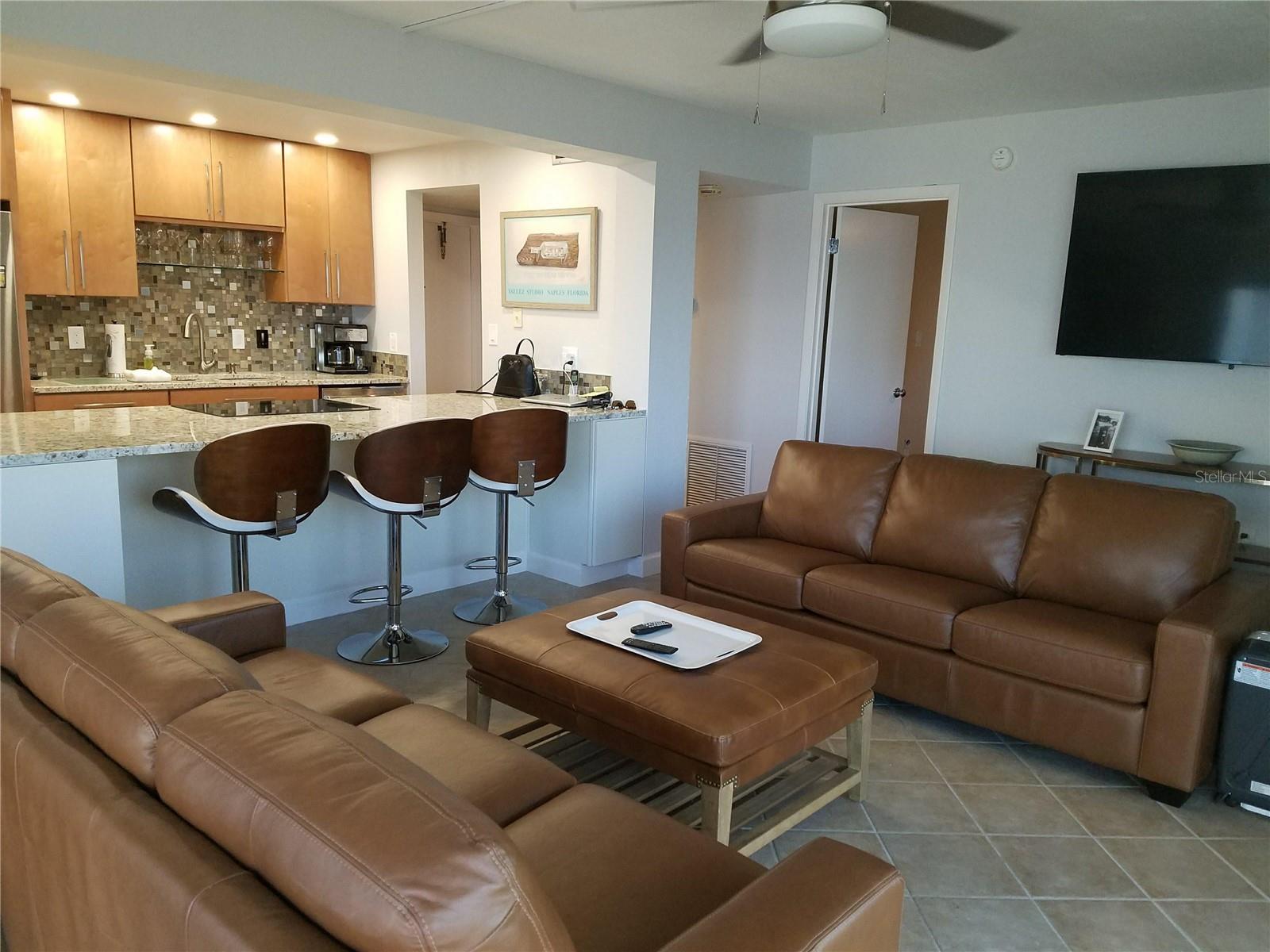 Image 2 of 7 For 1571 Atlantic Avenue 211