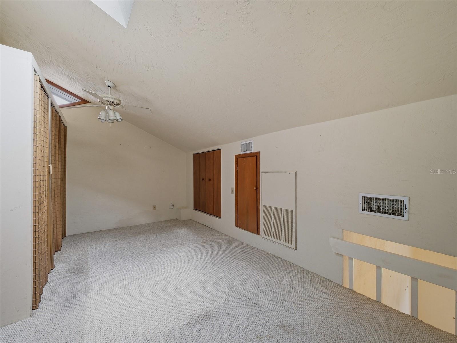 Image 17 of 47 For 4308 Atlantic Avenue 4308