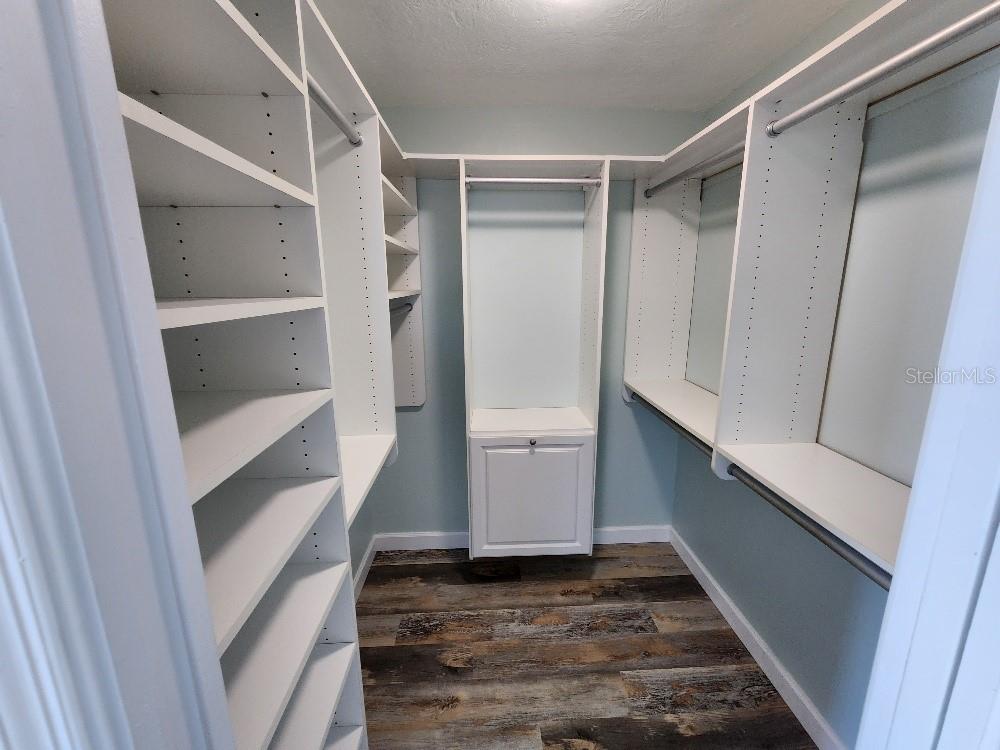 Image 19 of 37 For 110 Surf Street