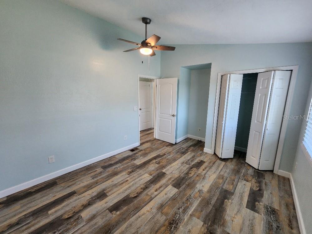 Image 24 of 37 For 110 Surf Street