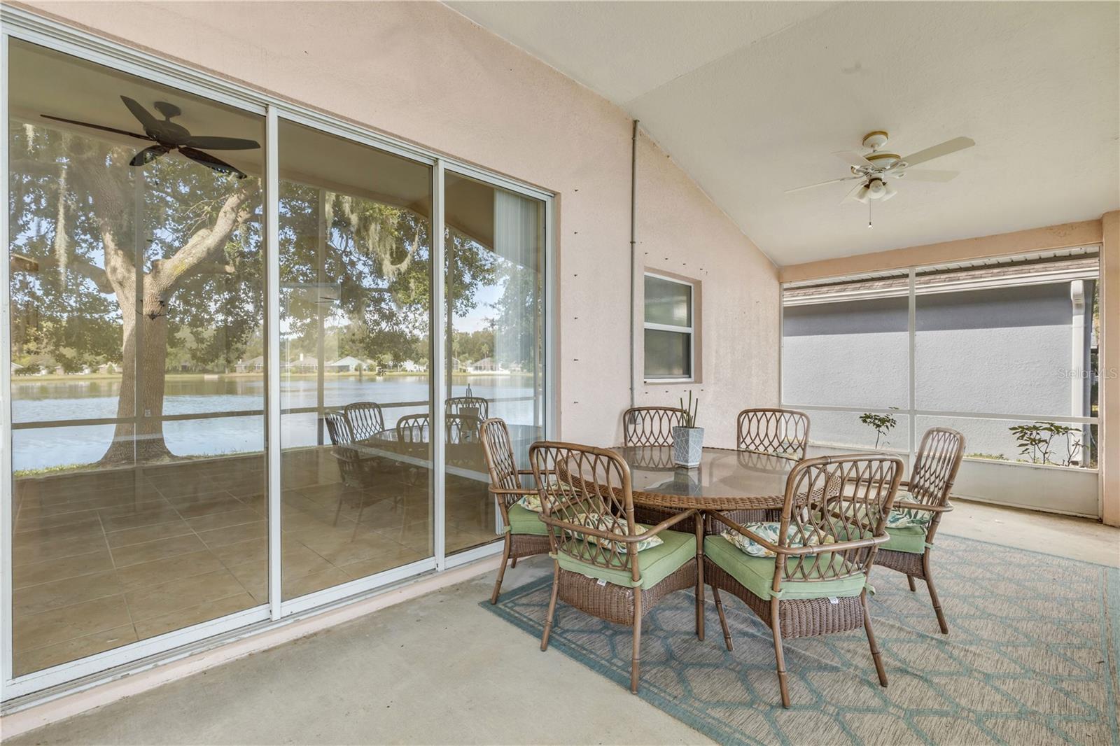 Image 45 of 52 For 653 Coral Trace Boulevard