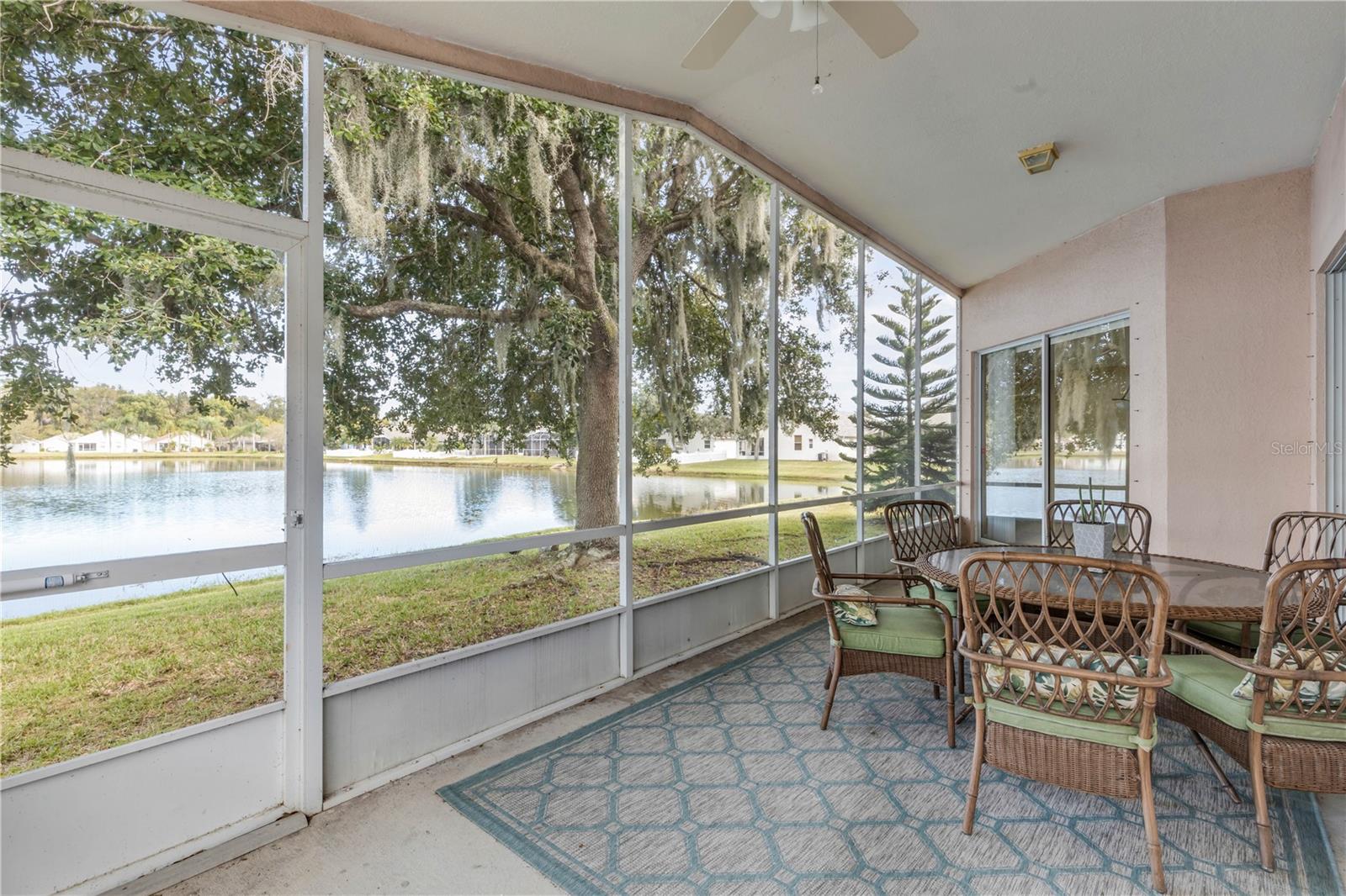 Image 48 of 52 For 653 Coral Trace Boulevard