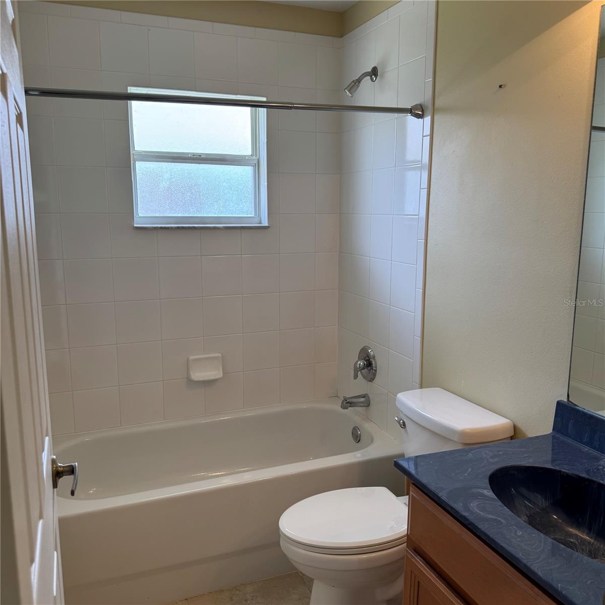 Image 8 of 19 For 653 Coral Trace Boulevard