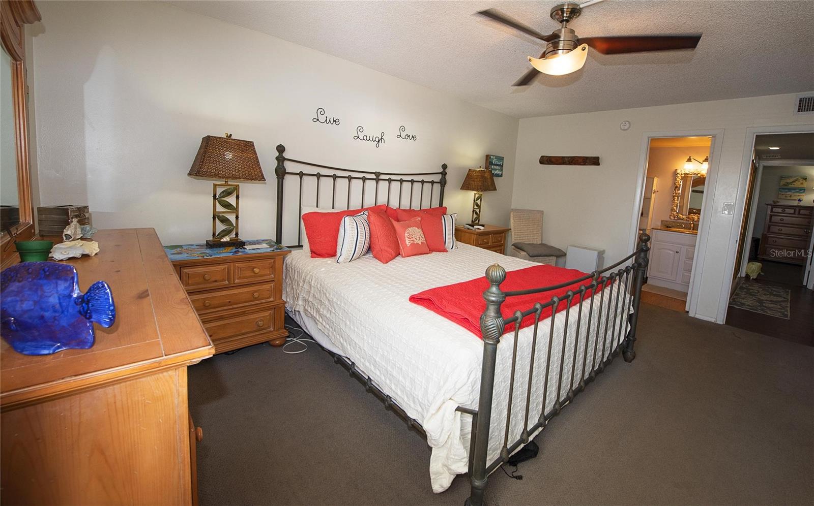 Image 4 of 9 For 1571 Atlantic Avenue 307