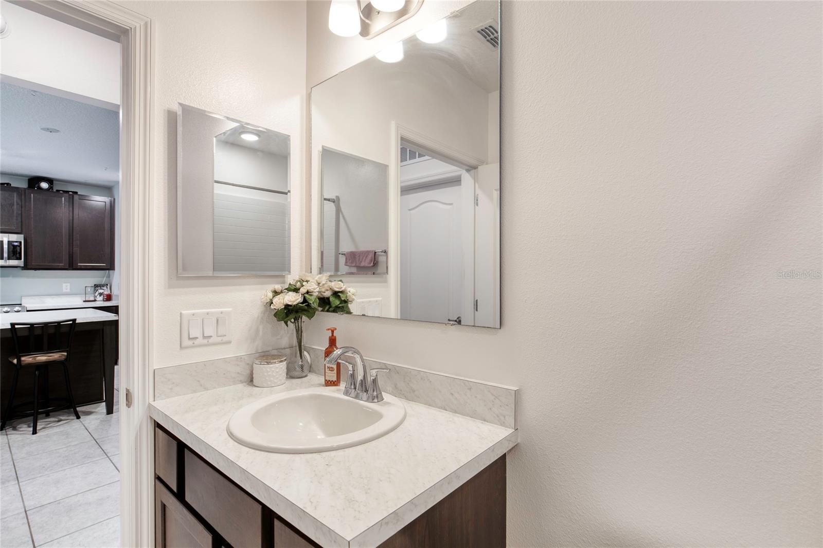 Image 19 of 27 For 2825 Westwood Avenue