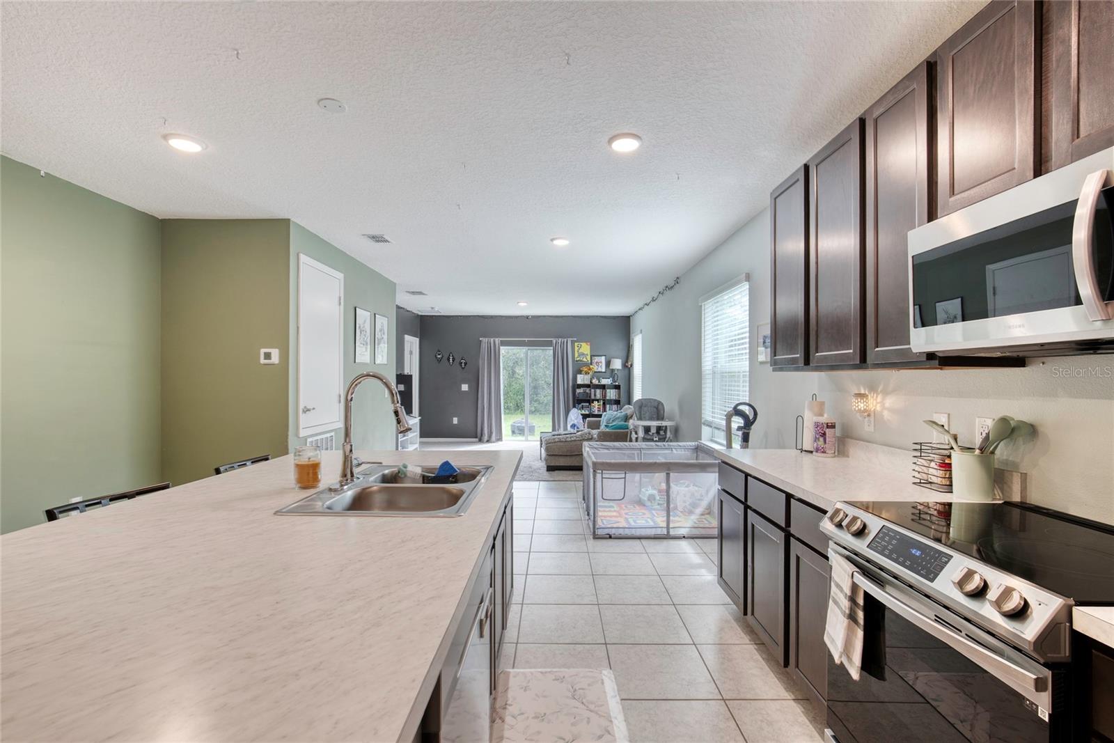 Image 5 of 27 For 2825 Westwood Avenue