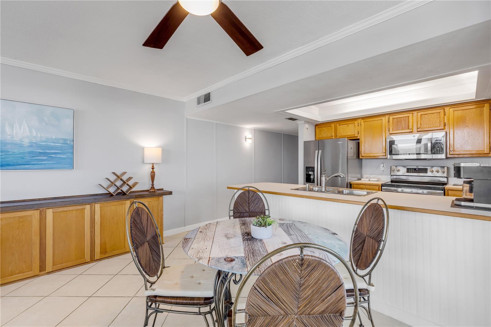 Image 16 of 61 For 5201 Atlantic Avenue 301a