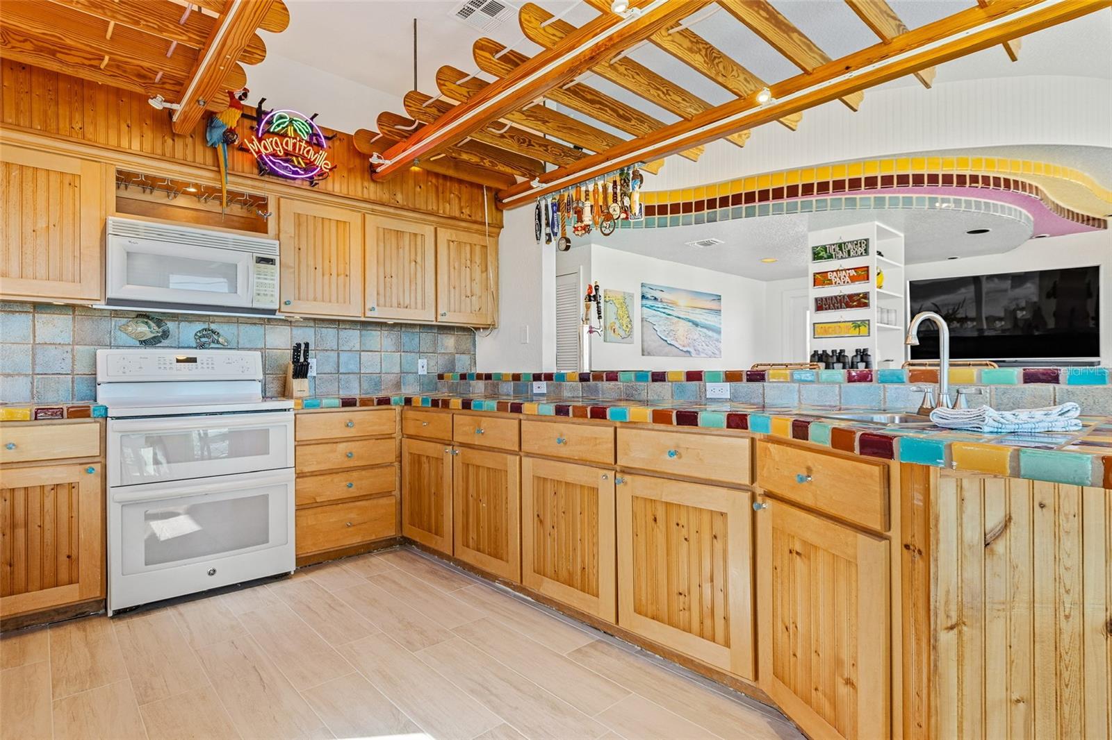 Image 11 of 61 For 6618 Atlantic Avenue