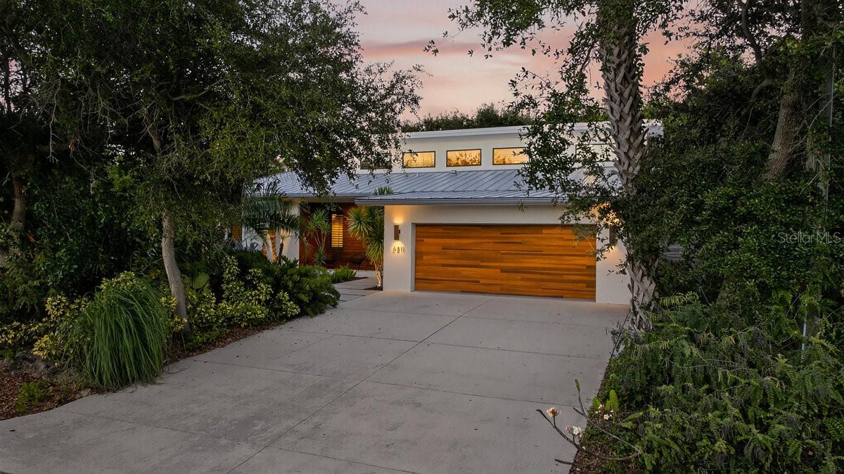 Image 14 of 79 For 6311 River Road