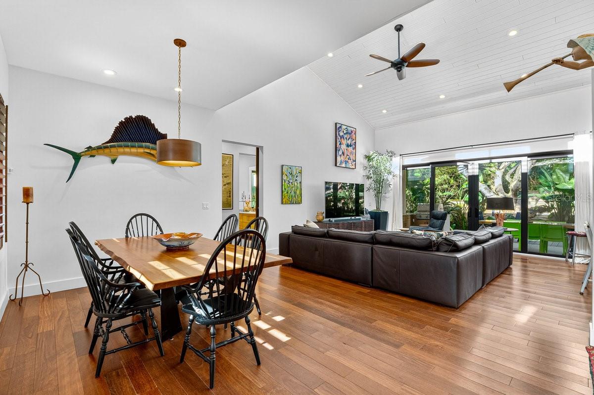 Image 46 of 79 For 6311 River Road