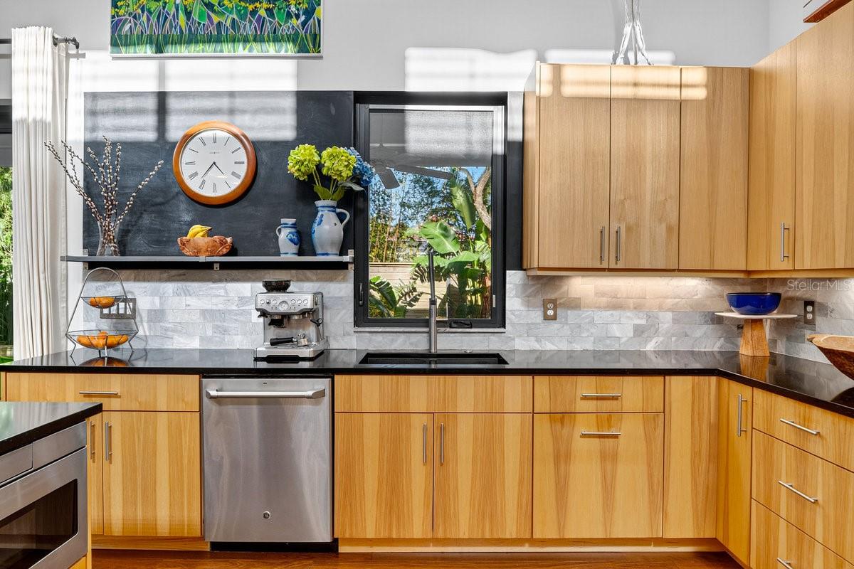 Image 55 of 79 For 6311 River Road