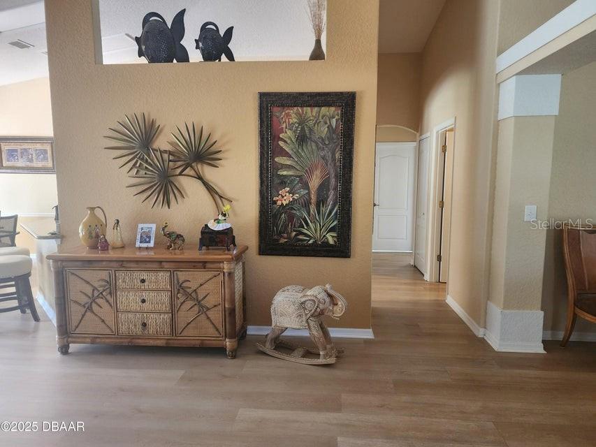 Image 7 of 24 For 704 Saw Palmetto Court