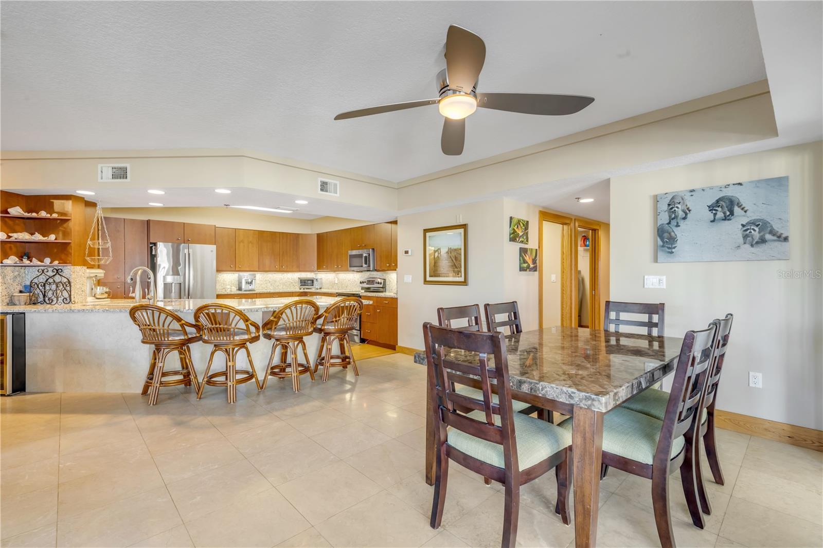 Image 18 of 65 For 5300 Atlantic Avenue 10-605