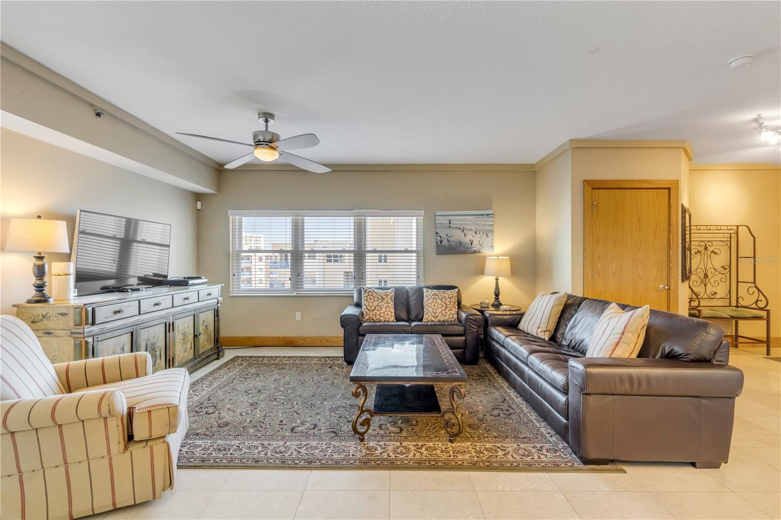 Image 21 of 65 For 5300 Atlantic Avenue 10-605