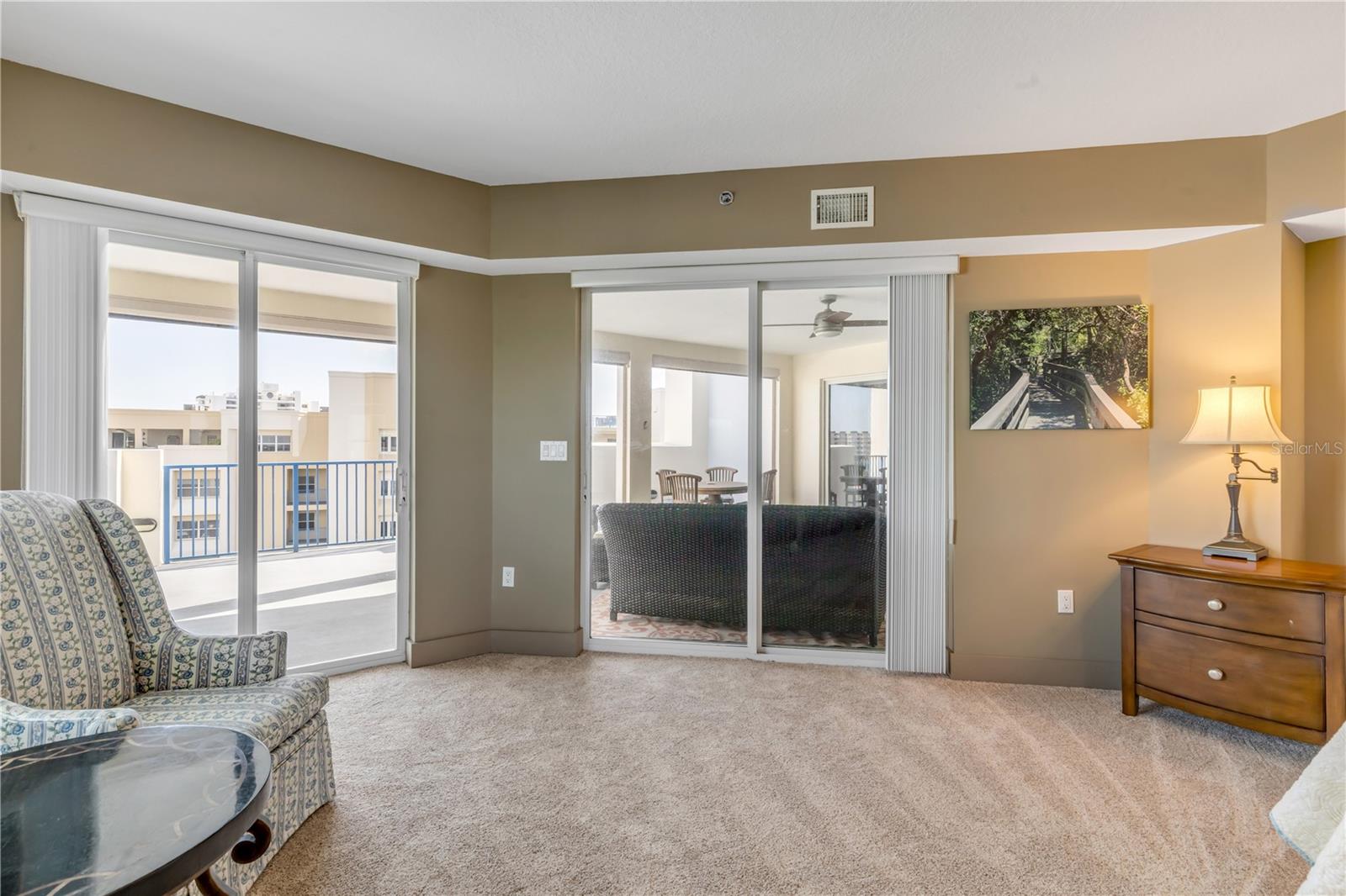 Image 27 of 65 For 5300 Atlantic Avenue 10-605