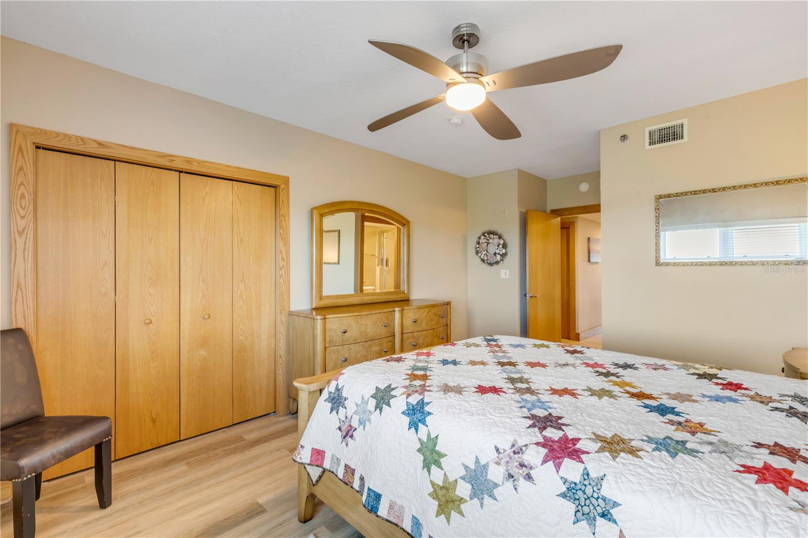 Image 33 of 65 For 5300 Atlantic Avenue 10-605