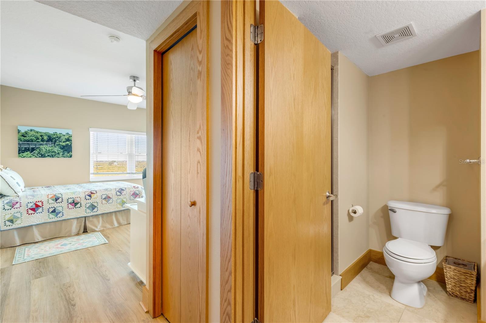 Image 38 of 65 For 5300 Atlantic Avenue 10-605