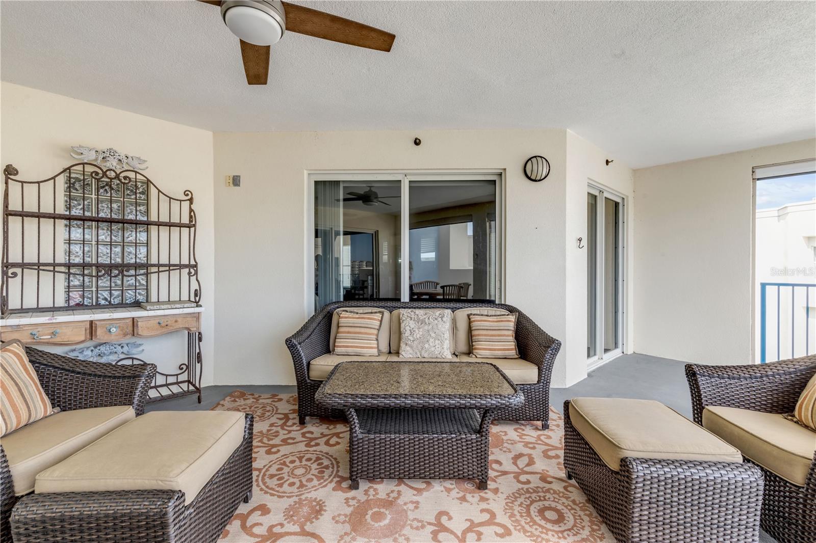 Image 49 of 65 For 5300 Atlantic Avenue 10-605